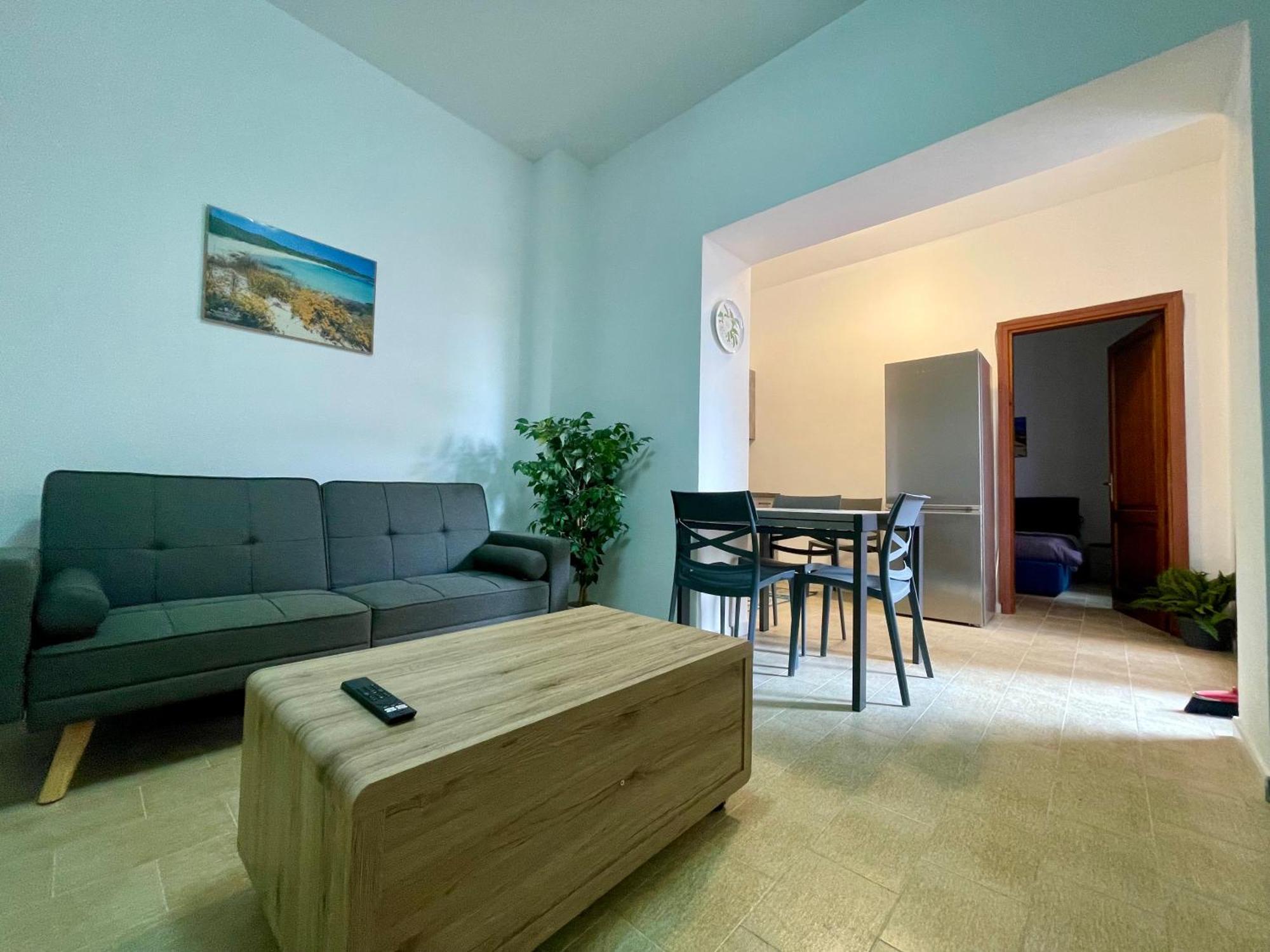 Le Calle Homes